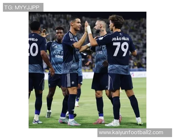 科曼精彩倒挂金钩破门助利雅得胜利迅速取得2-0领先优势