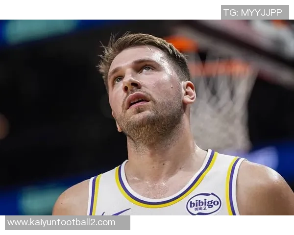 美媒热议里夫斯表现是否已成为湖人第二核心球员仅次于东契奇 美媒热议里夫斯表现是否已成为湖人第二核心球员仅次于东契奇